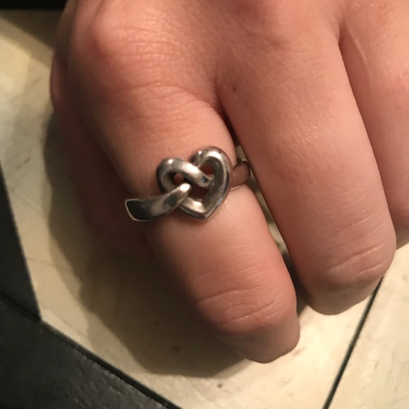 ‘Heart Knot’ Ring - Picture 2 of 2